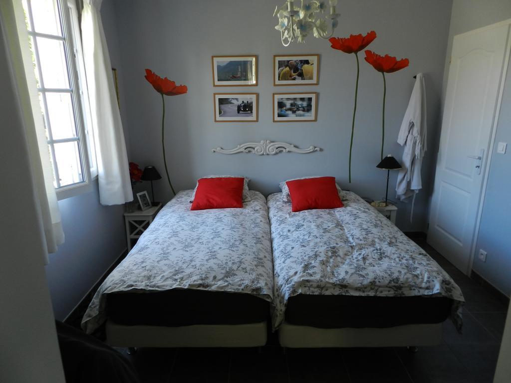 Les Broussous Bed & Breakfast Sauve Room photo